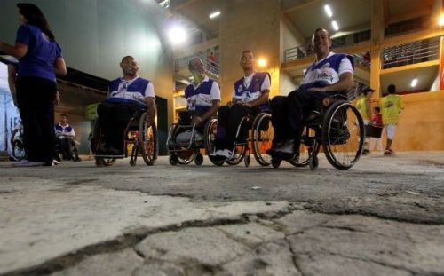 Cadeirantes reclamaram de suas dificuldades mesmo após a reforma do Sambódromo