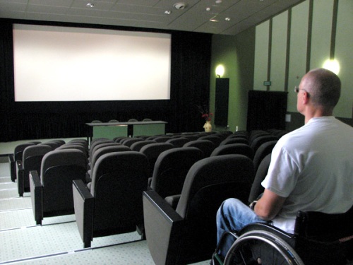'A acessibilidade no cinema vai além de um espaço para cadeira de rodas', diz Ricardo Shimosakai, Diretor da Turismo Adaptado.