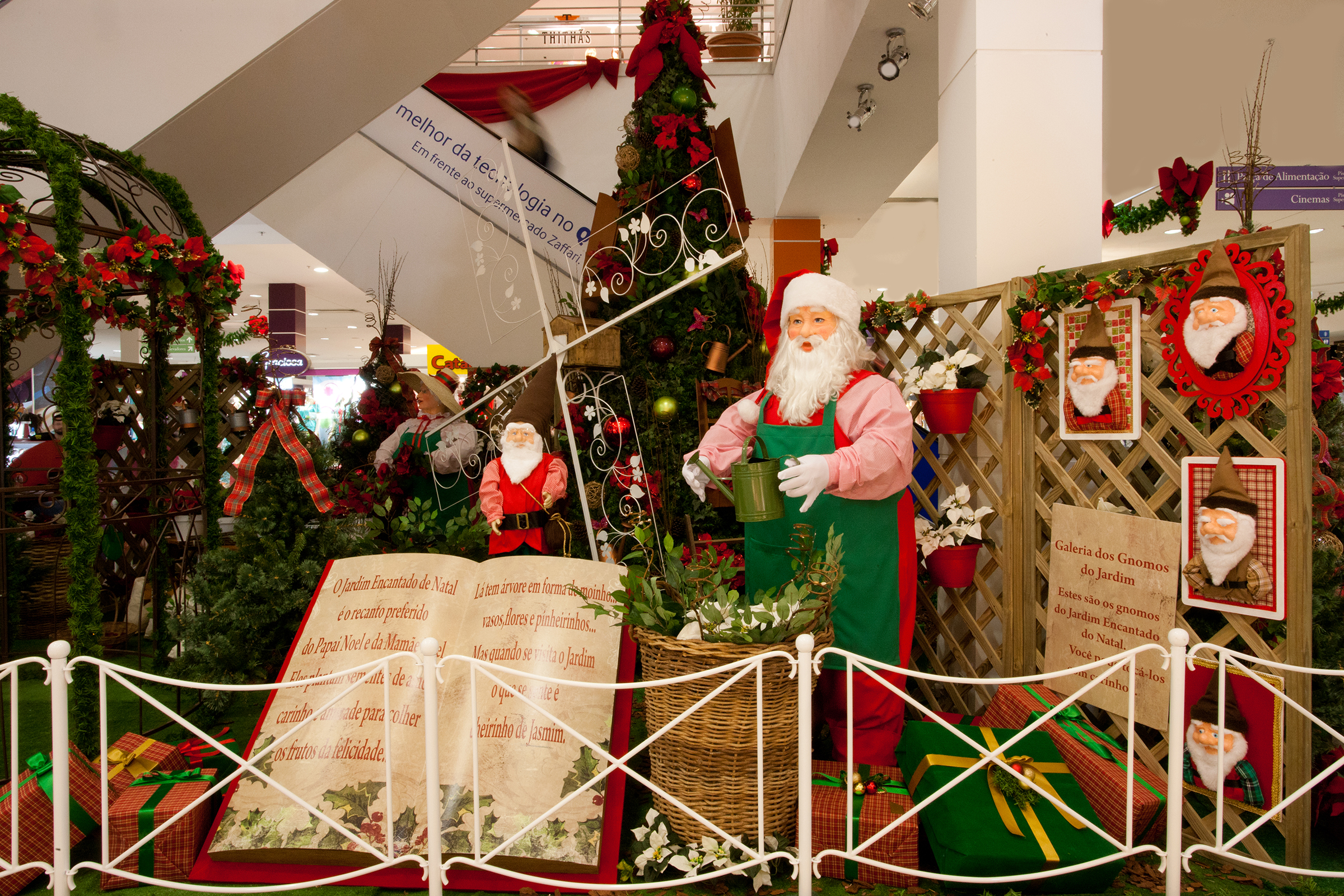 Shopping Total se destaca por sua decoração de Natal com acessibilidade e  sustentabilidade | TURISMO ADAPTADO
