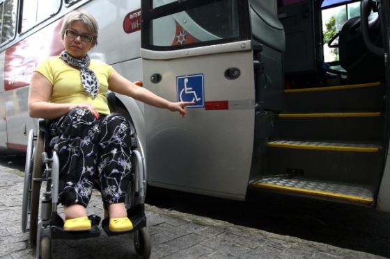 Pouquíssimos ônibus rodoviários brasileiros possuem acessibilidade para quem possui dificuldade de locomoção